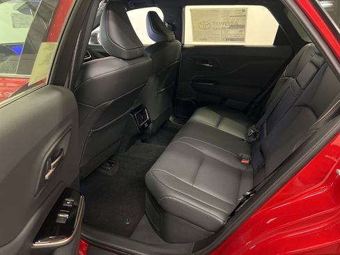 New 2025 Toyota Crown Signia image 7