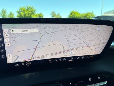 New 2026 Buick Enclave Avenir w/ Super Cruise Package FWD image 24