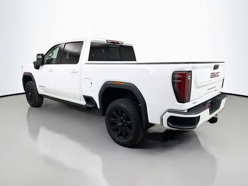 Used 2024 GMC Sierra 2500 AT4 w/ AT4 Premium Plus Package image 6