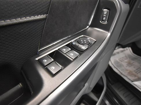 Used 2025 Ford F150 XLT w/ Equipment Group 302A MID AWD/4WD image 5