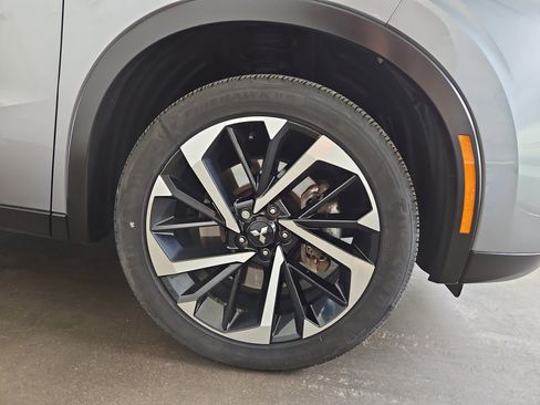 Used 2023 Mitsubishi Outlander SE image 22