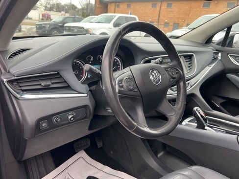 Used 2018 Buick Enclave Premium w/ Experience Buick Package image 7