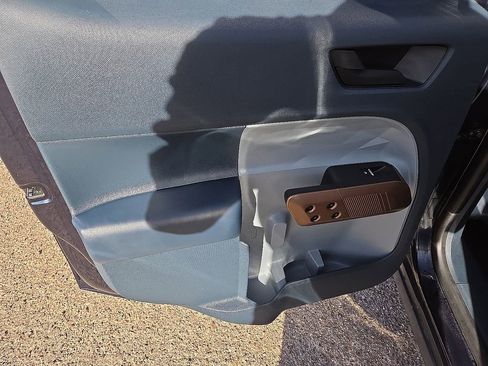 Used 2022 Ford Maverick Lariat w/ Equipment Group 500A Standard image 20