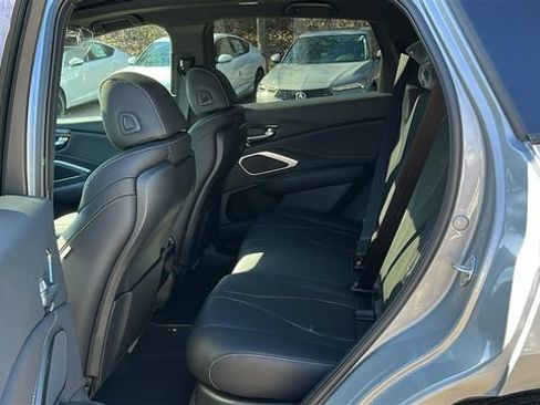 New 2026 Acura RDX SH-AWD image 23