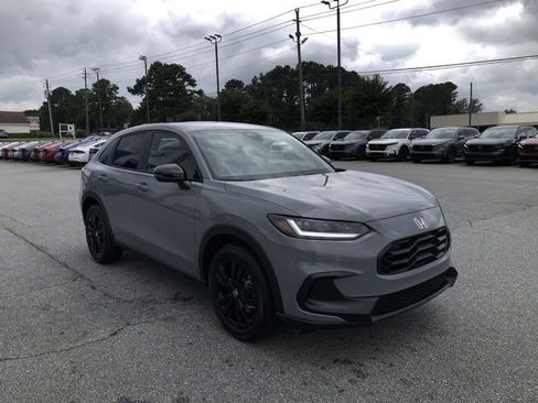 New 2026 Honda HR-V Sport image 2