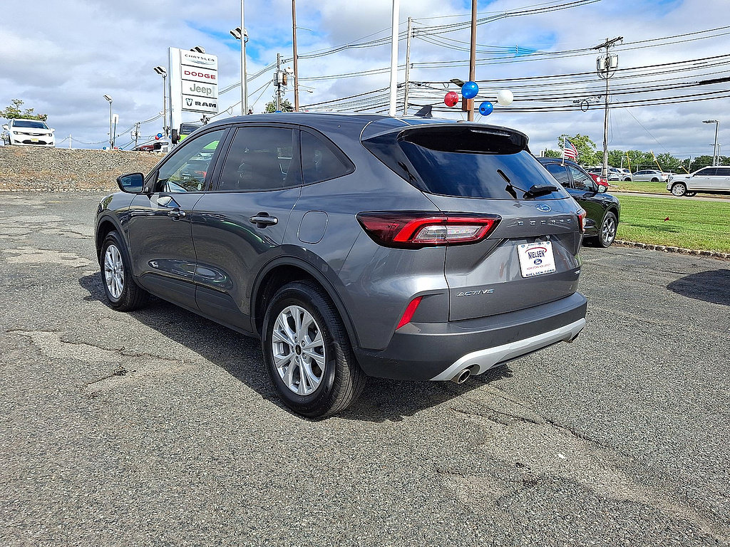 Certified 2025 Ford Escape Active AWD/4WD image 6