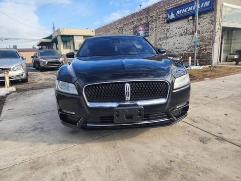 Used 2020 Lincoln Continental Reserve AWD/4WD image 3