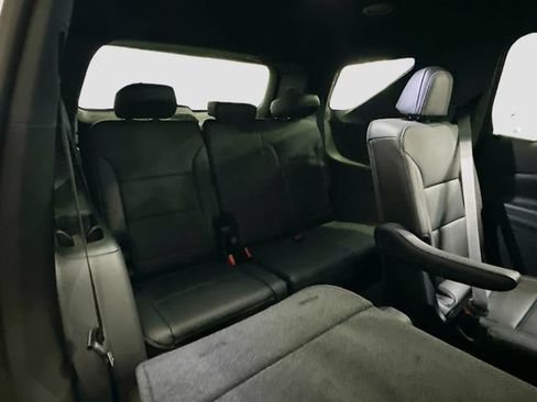 New 2026 Chevrolet Traverse LT w/ LPO, Floor Liner Package AWD/4WD image 29