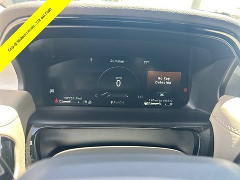 Certified 2022 Lincoln Nautilus FWD w/ Premium Package image 20