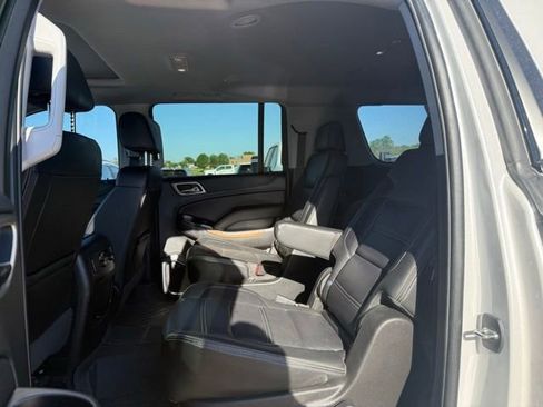 Used 2020 GMC Yukon XL Denali AWD/4WD image 18