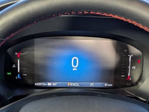 Used 2025 Ford Escape ST-Line FWD image 27