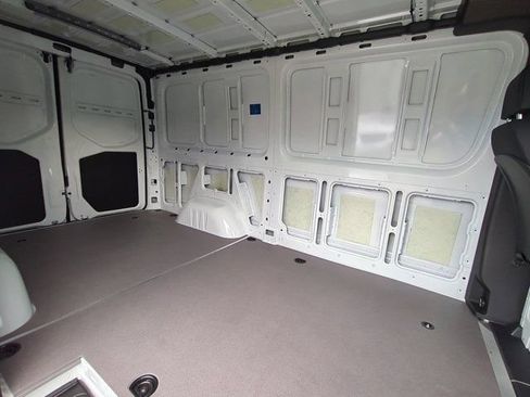 Used 2026 Mercedes-Benz Sprinter 2500 image 14