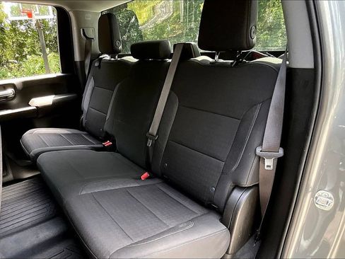 Used 2024 Chevrolet Silverado 2500 Custom w/ Custom Value Package AWD/4WD image 19