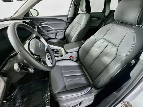 Used 2026 Audi Q5 Premium AWD/4WD image 18