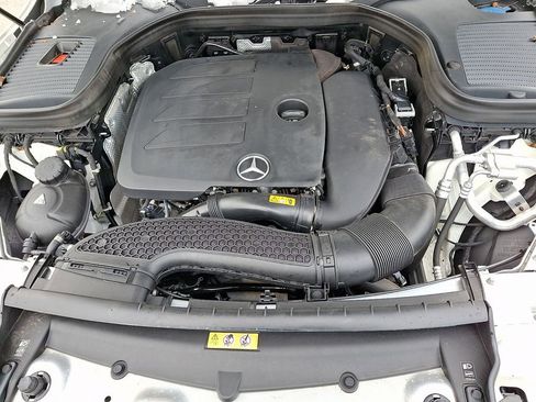 Used 2022 Mercedes-Benz GLC 300 4MATIC image 28