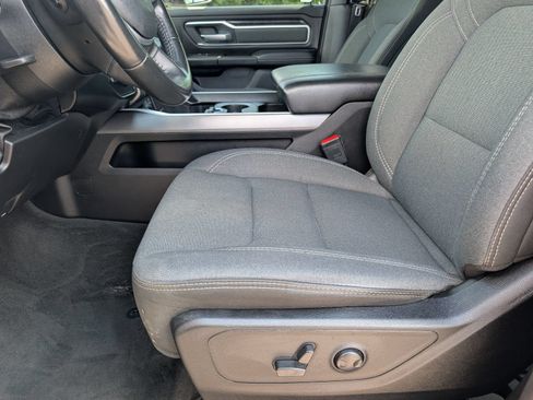 Used 2022 RAM 1500 Big Horn AWD/4WD image 15
