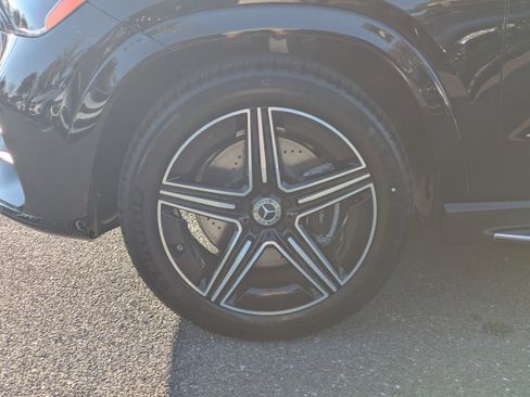 New 2026 Mercedes-Benz GLE 350 4MATIC image 3