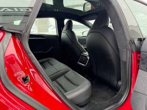 Used 2021 Tesla Model S Plaid image 27