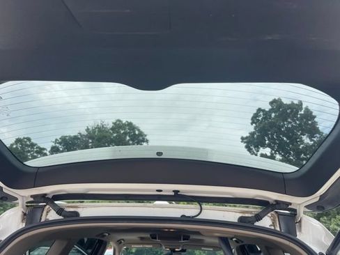 Used 2020 Honda Pilot Touring image 29