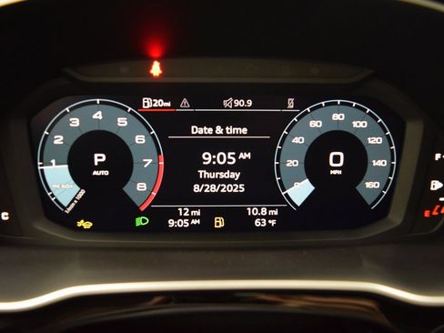 New 2025 Audi Q3 2.0T Premium Plus image 9