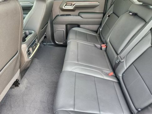 Used 2022 Chevrolet Silverado 1500 LTZ w/ Z71 Off-Road Package AWD/4WD image 30