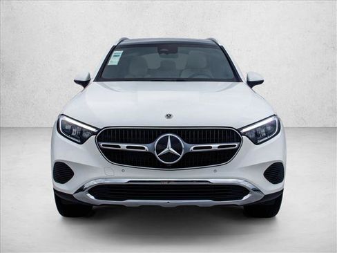 New 2026 Mercedes-Benz GLC 300 4MATIC image 2