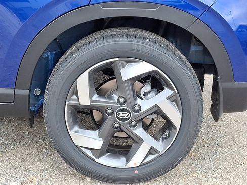 New 2026 Hyundai Venue SEL FWD image 18