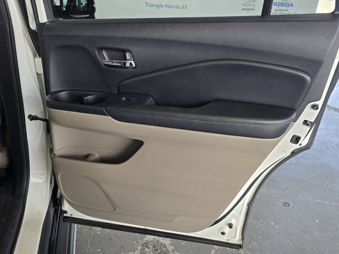 Used 2017 Honda Pilot EX-L image 13