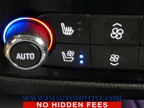 Used 2018 Buick Enclave Premium image 41