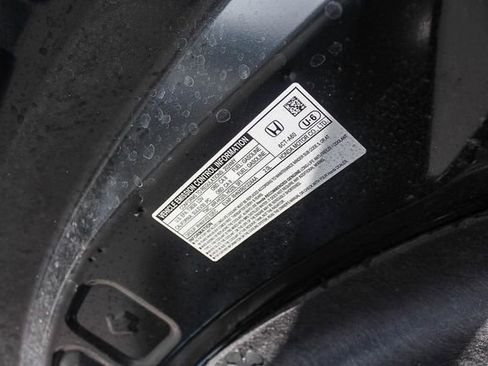Used 2024 Honda HR-V LX image 39