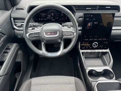 Used 2025 GMC Terrain Elevation AWD/4WD image 14