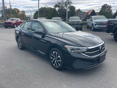 Used 2024 Volkswagen Jetta S image 7