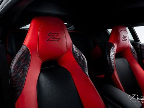 Used 2018 Aston Martin Vanquish Zagato RWD image 33