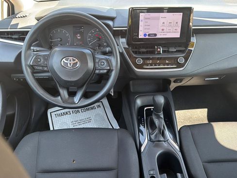 Used 2024 Toyota Corolla LE FWD image 10