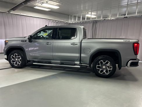 New 2026 GMC Sierra 1500 SLE w/ Preferred Package AWD/4WD image 4