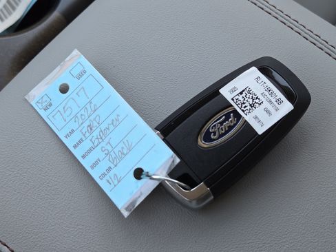 New 2026 Ford Explorer ST w/ Sun And Sound Package image 32