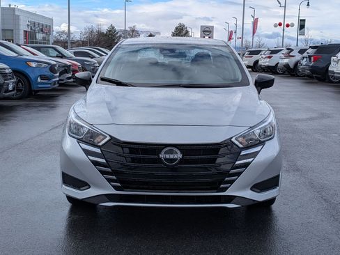 Used 2024 Nissan Versa S w/ S Plus Package image 11