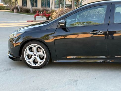 Used 2013 Ford Focus ST image 10