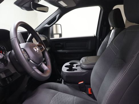 New 2026 RAM 2500 Tradesman AWD/4WD image 9