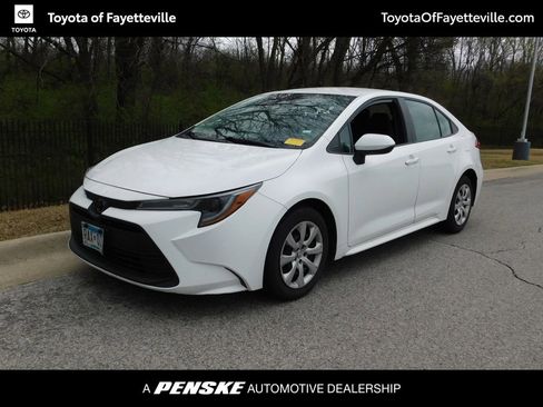 Used 2024 Toyota Corolla LE image 1