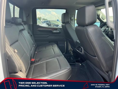 Used 2023 GMC Sierra 1500 Denali w/ Denali Reserve Package AWD/4WD image 17