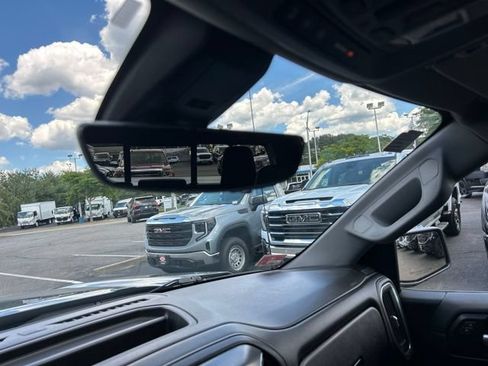 Used 2020 GMC Sierra 1500 Denali w/ Denali Ultimate Package AWD/4WD image 36