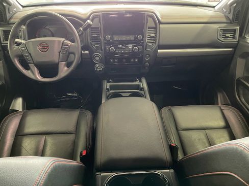 Used 2023 Nissan Titan PRO-4X w/ Pro-4x Convenience Package AWD/4WD image 30