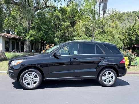 Used 2015 Mercedes-Benz ML 350 2WD w/ Premium 1 Package image 2