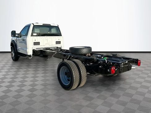 New 2026 Ford F550 4x4 Regular Cab Super Duty image 4
