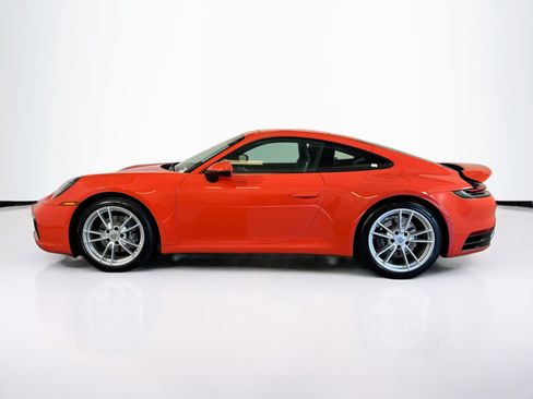 Used 2022 Porsche 911 Carrera image 2