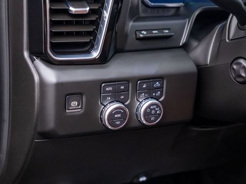 Used 2025 GMC Sierra 1500 Denali Ultimate AWD/4WD image 22