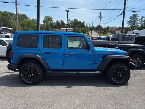 Used 2022 Jeep Wrangler Unlimited Sport AWD/4WD image 8