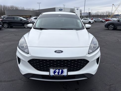 Used 2021 Ford Escape SE image 8