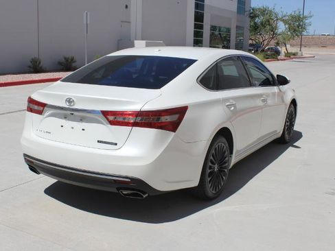 Used 2018 Toyota Avalon Touring w/ Carpet Mat Package image 5